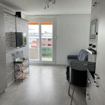 Bormes-Les-Mimosas - Appart 25M2 Avec Balcon - 4P Екстериор снимка